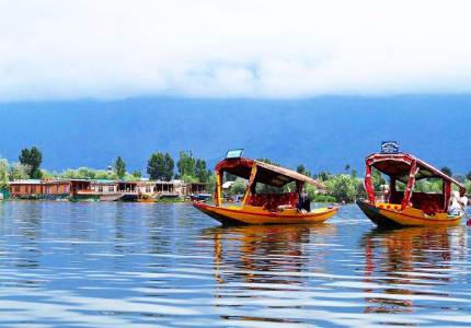 Peaceful Kashmir Trip Starting from Chandigarh