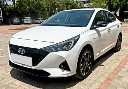 Hyundai Verna Car
