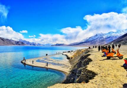 The Ultimate 9-Day Ladakh Himalayan Drive