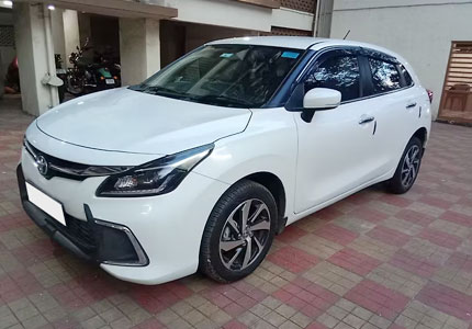 Glanza Self Drive Car